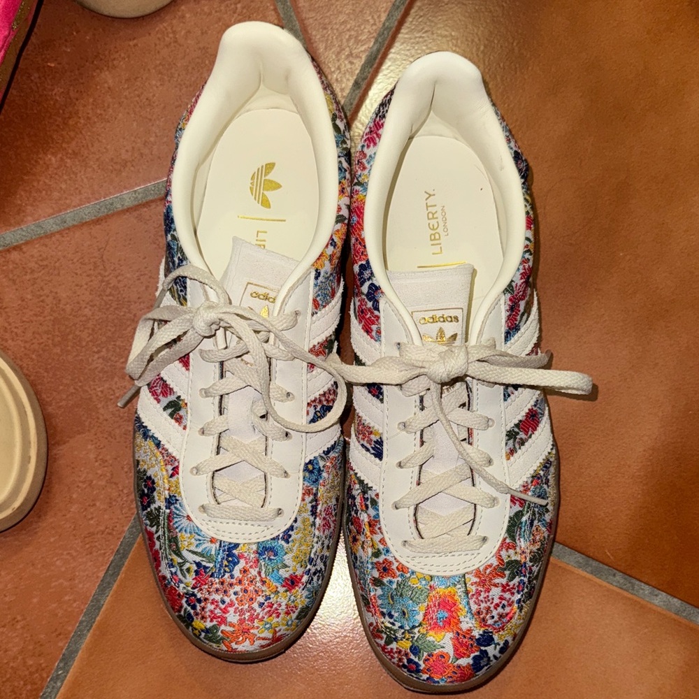 Adidas Women's Multicolor Floral Sneakers
